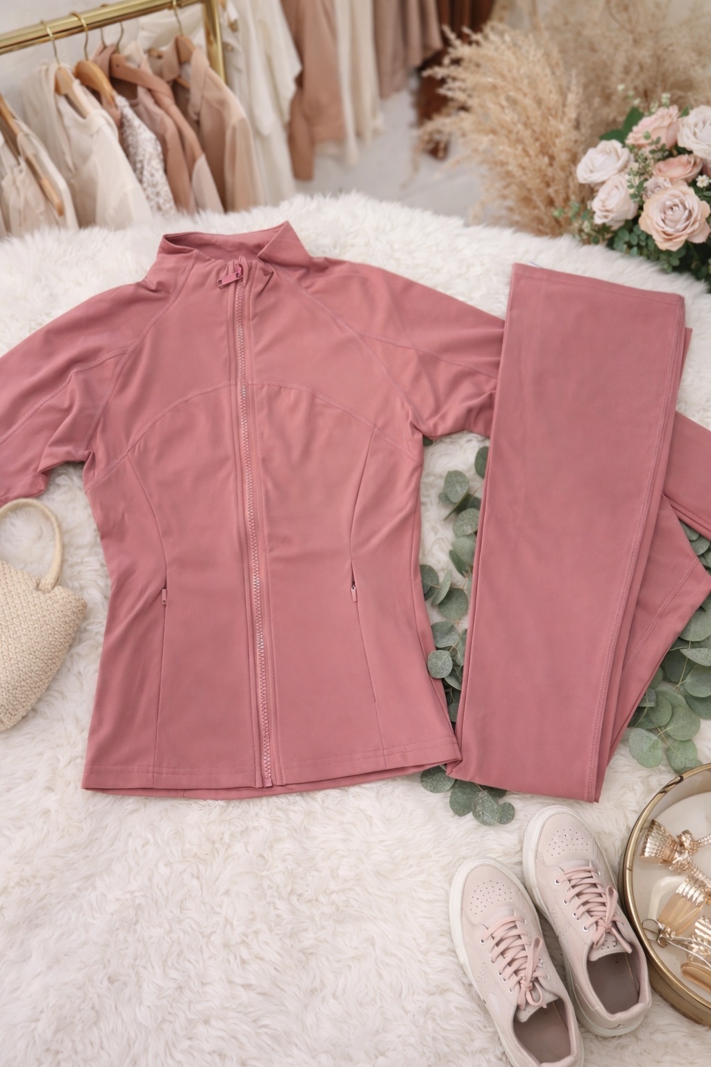 Define jacket w/ Flare legging Set